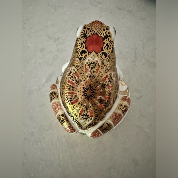 Royal Crown Derby Old Imari Frog Paperweight - Picture 3 of 7